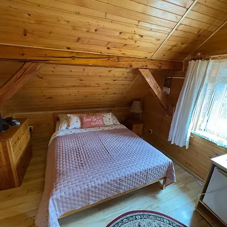 منزل للإقامة Gosciniec Grek Zorba - I 4 Osobowe - 16km Od Zator Energylandia *