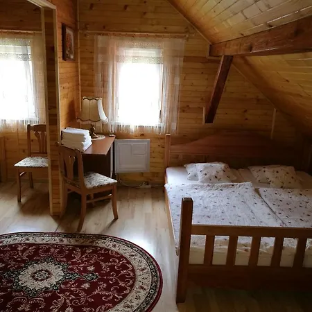 منزل للإقامة Gosciniec Grek Zorba - I 4 Osobowe - 16km Od Zator Energylandia *