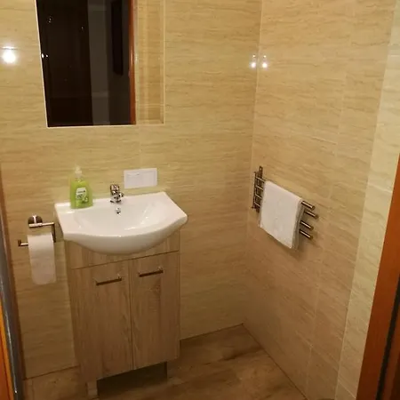 Gosciniec Grek Zorba - I 4 Osobowe - 16km Od Zator Energylandia منزل للإقامة *
